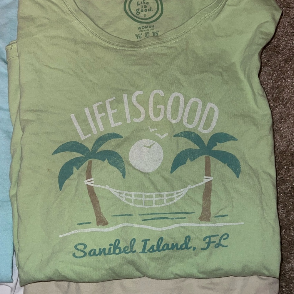 Lot of 4 Women’s Life Is Good Short Sleeve T- Shirts Size XL Summer Vibes - Picture 3 of 6